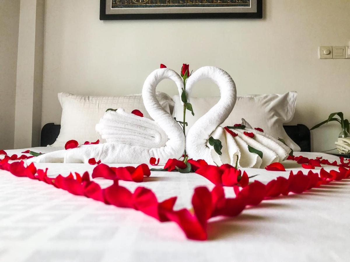 Golden Orchid Angkor Hotel Siem Reap Bagian luar foto