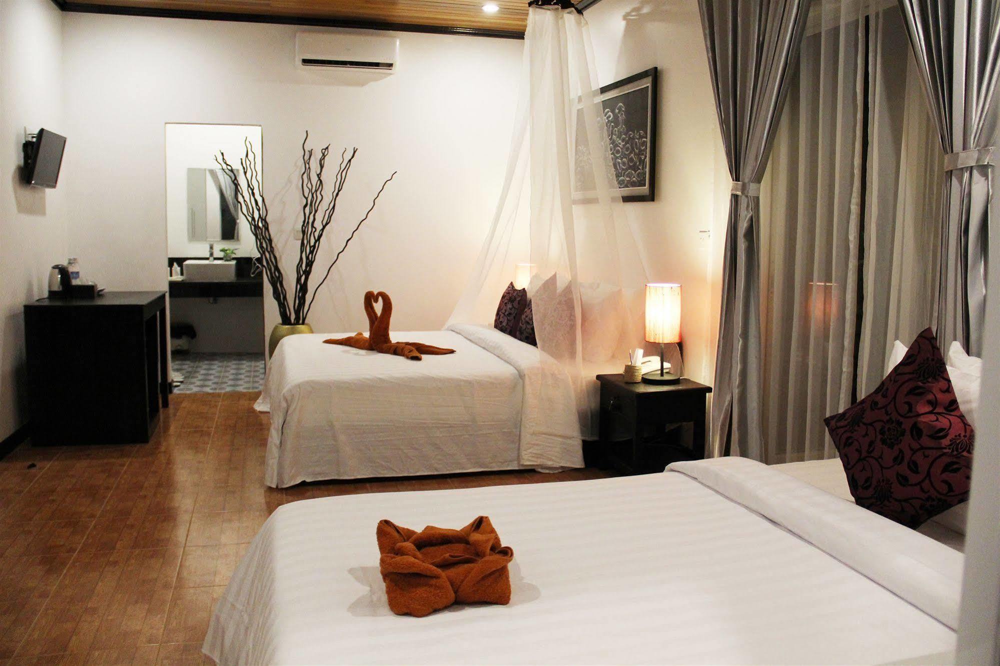 Golden Orchid Angkor Hotel Siem Reap Bagian luar foto