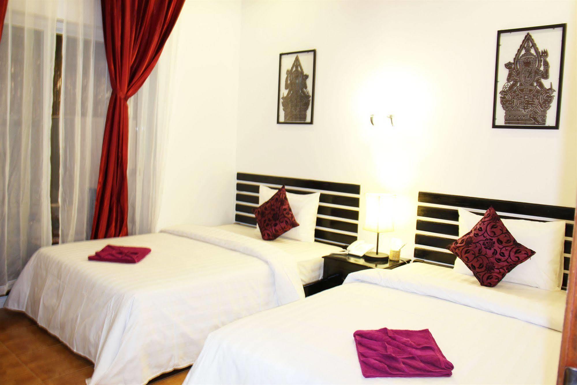 Golden Orchid Angkor Hotel Siem Reap Bagian luar foto