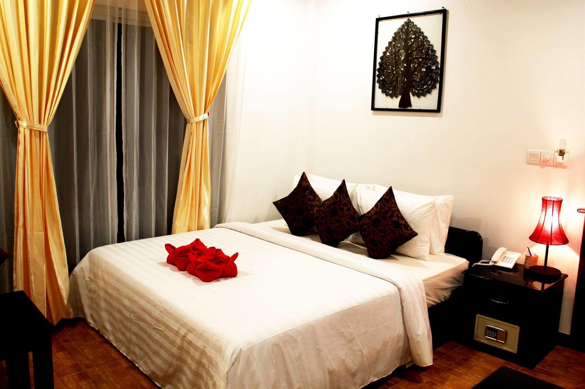 Golden Orchid Angkor Hotel Siem Reap Bagian luar foto